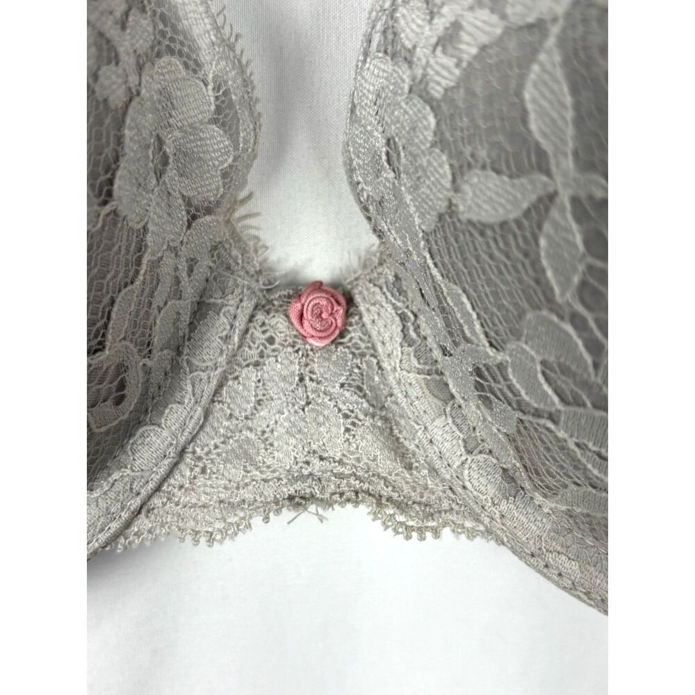 Victorias Secret Dream Angels Demi Bra 36C Gray Lace Rhinestone Shine Strap NWOT - Picture 4 of 8